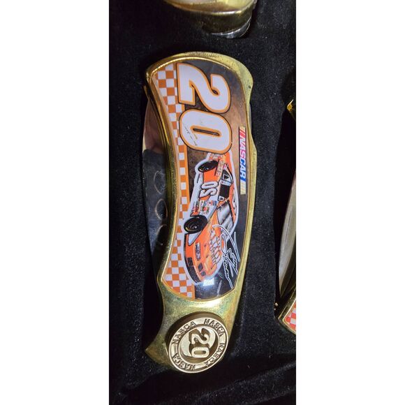 NASCAR Collector's Set of Four Folding Pocket Knives - Picture 4 of 7